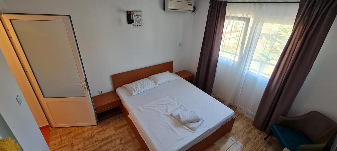 Lanoi Lavoi Villa Mangalia Bagian luar foto